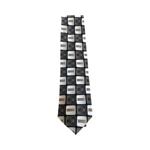 Hermoso Tie is a designer